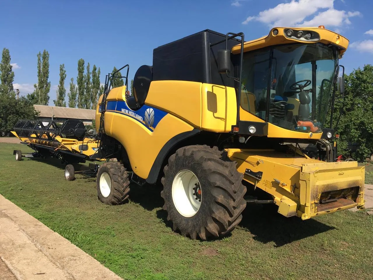 New Holland CX 6090 image 1