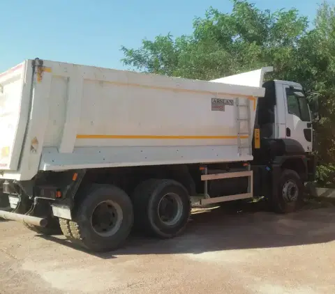 Ford Cargo (2024-09-30T00:00:00.000Z)