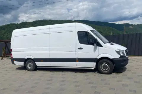 Mercedes-Benz Sprinter (2024-06-04T00:00:00.000Z)