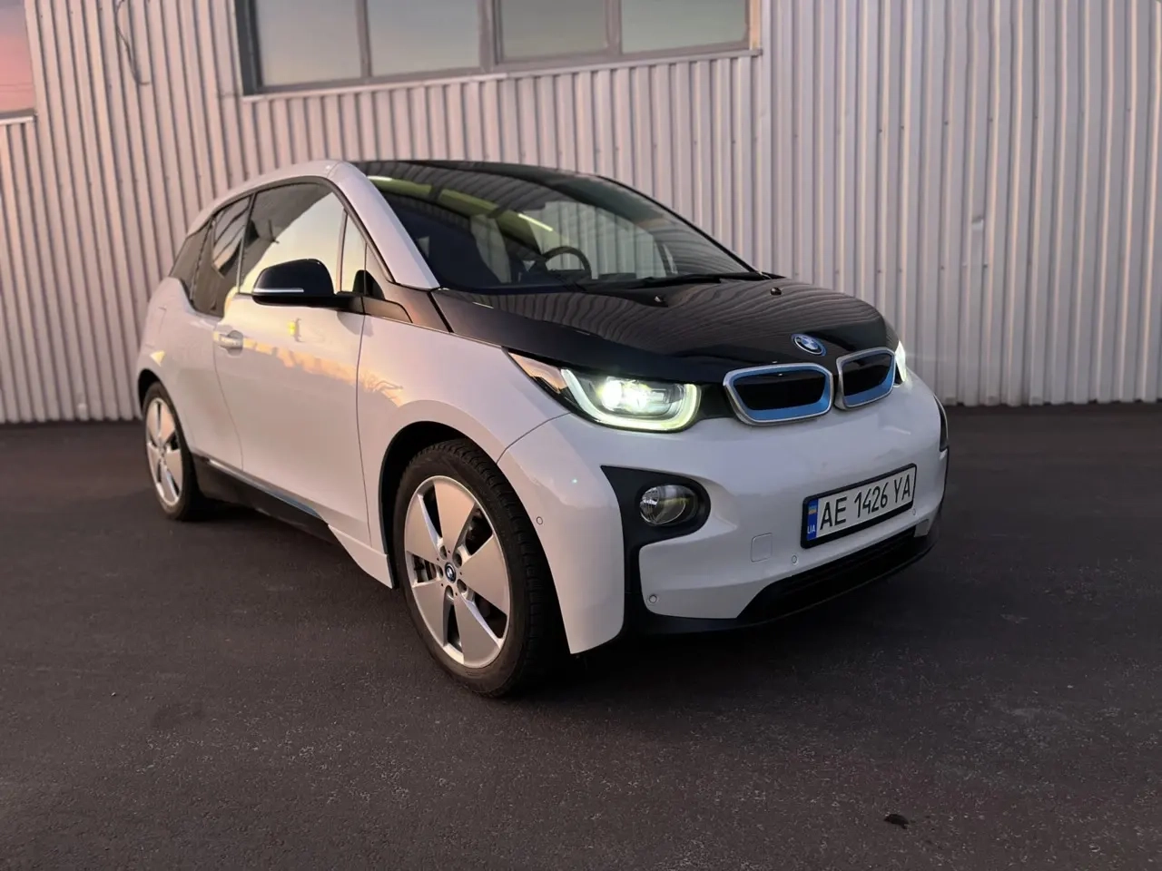 BMW i3 image 1