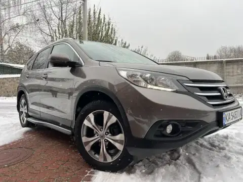 Honda CR-V (2024-06-06T00:00:00.000Z)