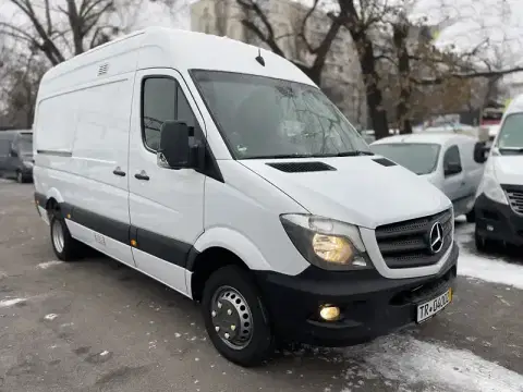 Mercedes-Benz Sprinter (2024-03-15T00:00:00.000Z)