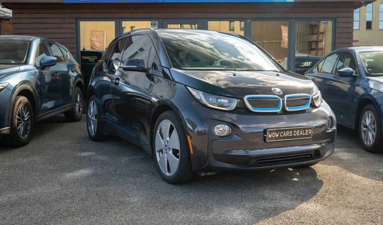 BMW i3 image 1