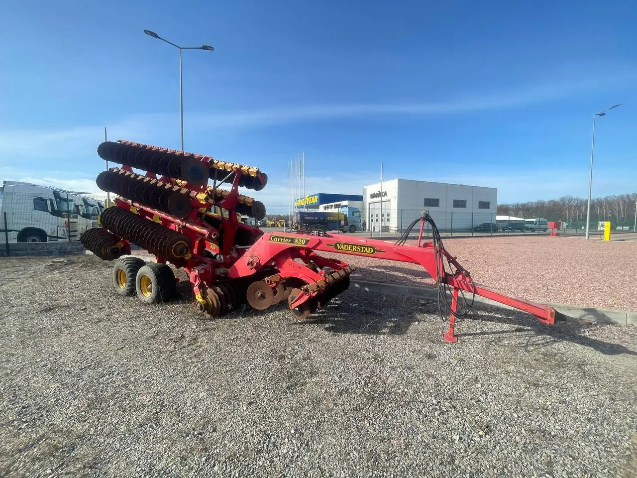 VADERSTAD Carrier 820 image 1