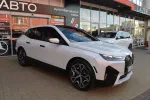 BMW iX image 1