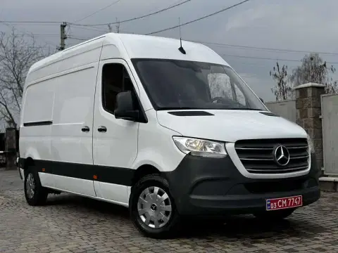 Mercedes-Benz Sprinter (2024-06-19T00:00:00.000Z)