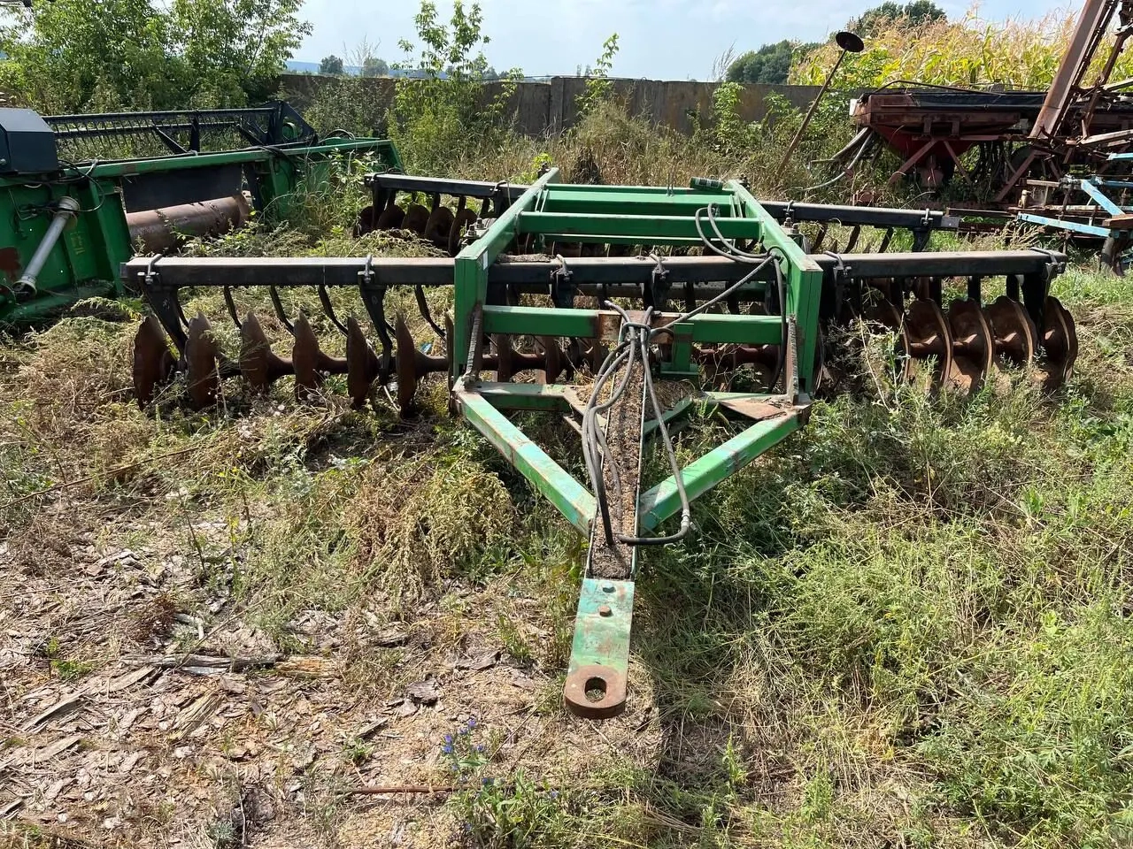 John Deere 425 image 1