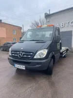 Mercedes-Benz Sprinter image 2