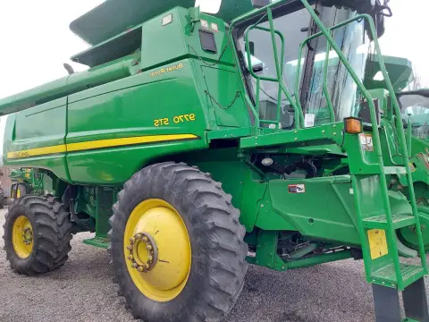 John Deere 9770 STS (2024-04-04T00:00:00.000Z)