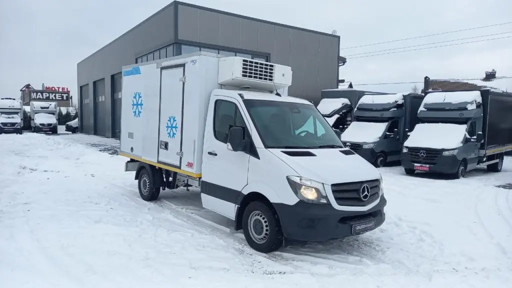 Mercedes-Benz Sprinter image 1