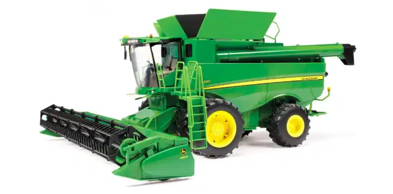 Features and Characteristics of the John Deere S690 Combine Harvester in Leasing