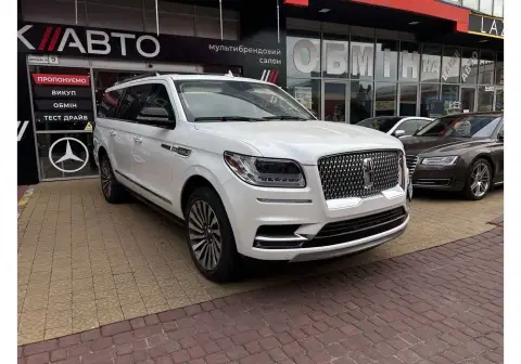 Lincoln Navigator (2024-03-26T00:00:00.000Z)