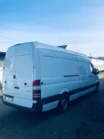 Mercedes-Benz Sprinter image 4