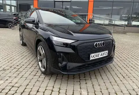 Audi Q4 (2024-01-19T00:00:00.000Z)
