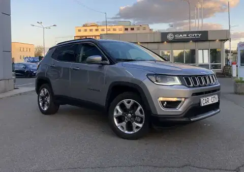 Jeep Compass (2025-11-22T00:00:00.000Z)