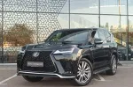 Lexus LX600 image 2