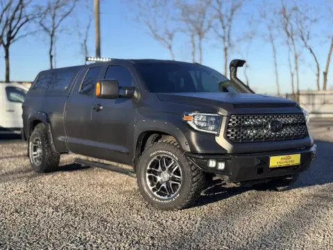 Toyota Tundra (2025-02-16T00:00:00.000Z)