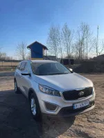 Kia Sorento image 2