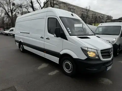 Mercedes-Benz Sprinter (2024-03-15T00:00:00.000Z)