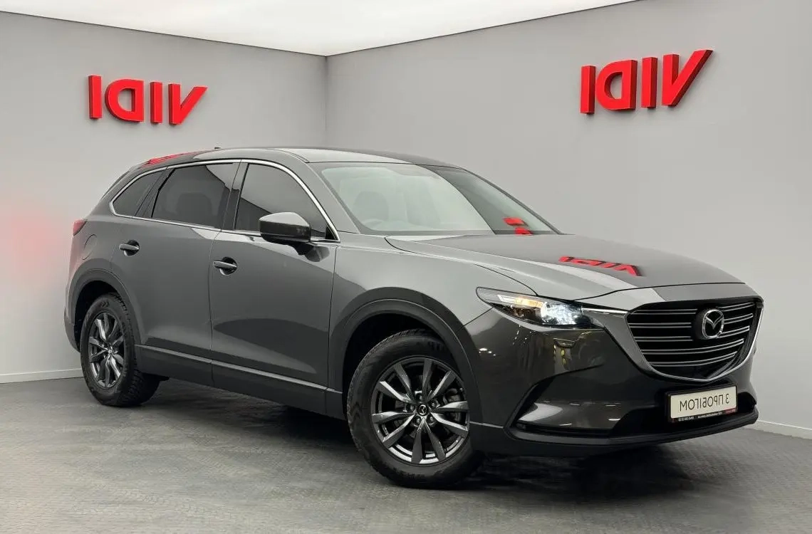 Mazda CX-9 image 1