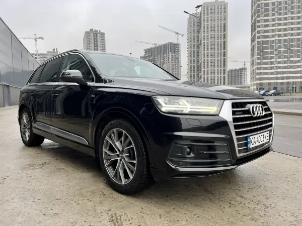 Audi Audi Q7 image 1