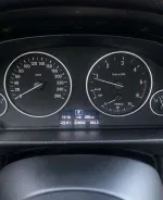 BMW 3 SERIES image 12