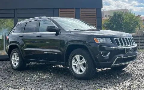Jeep Grand Cherokee (2024-01-30T00:00:00.000Z)
