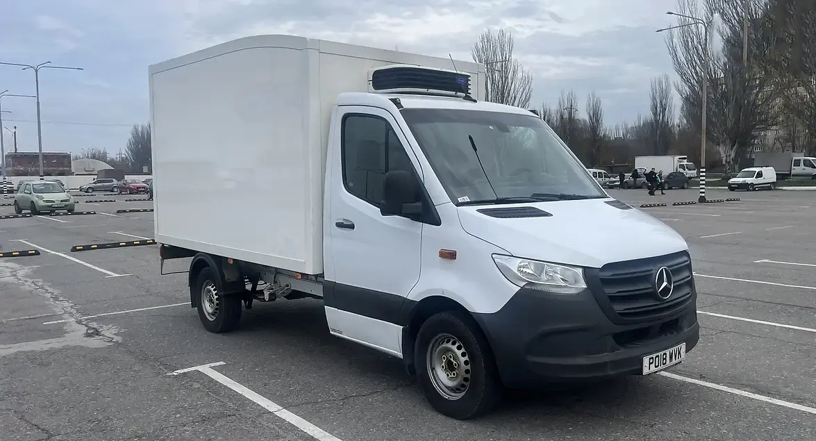 Mercedes-Benz Sprinter image 1
