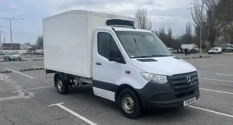 Mercedes-Benz Sprinter (2023-11-27T00:00:00.000Z)