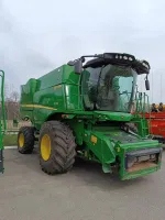 John Deere S760 image 1