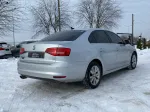 Volkswagen Jetta image 4