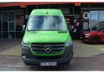 Mercedes-Benz Sprinter image 4