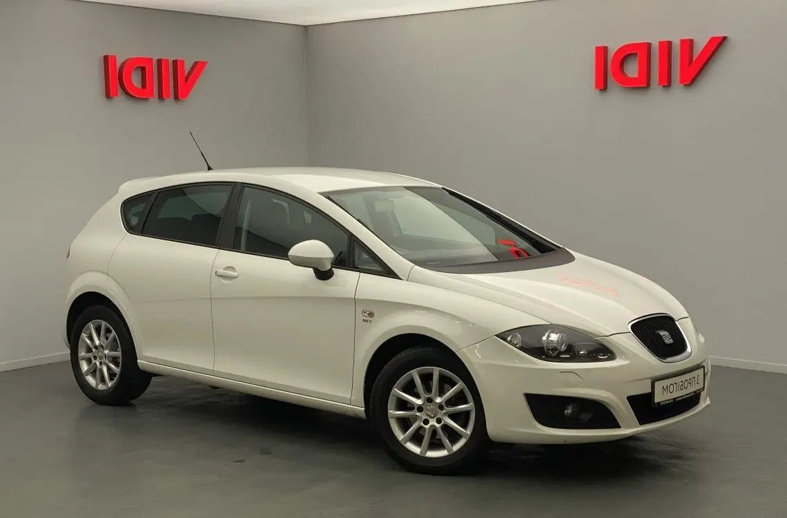 SEAT Leon image 1
