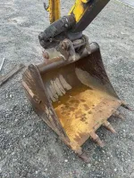 JCB 4CX image 9