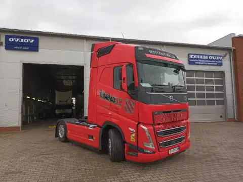 Volvo FH13 (2024-04-12T00:00:00.000Z)