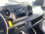 Mercedes-Benz Sprinter image 16