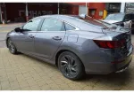 Honda Insight image 4