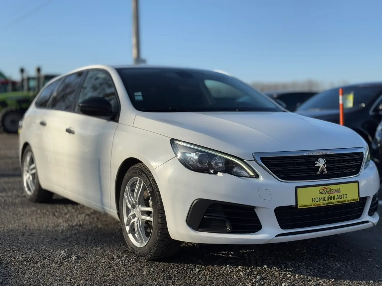 Peugeot 308 image 1
