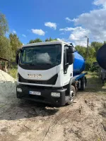 IVECO EuroCargo image 2