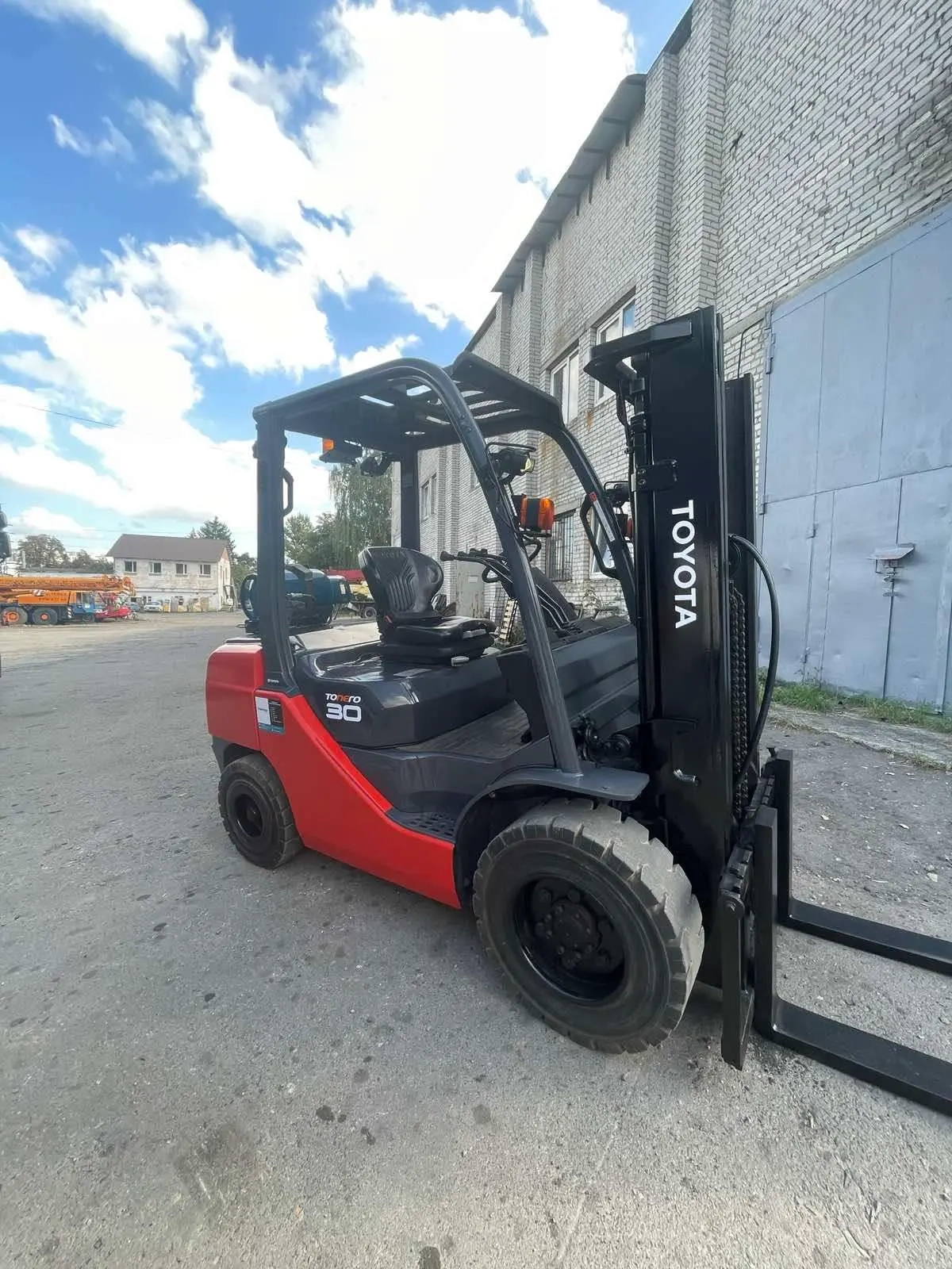 Toyota 02-8FGF30 image 1