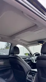 BMW 740i image 18