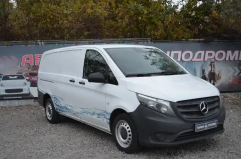 Mercedes-Benz Vito (2024-11-21T00:00:00.000Z)