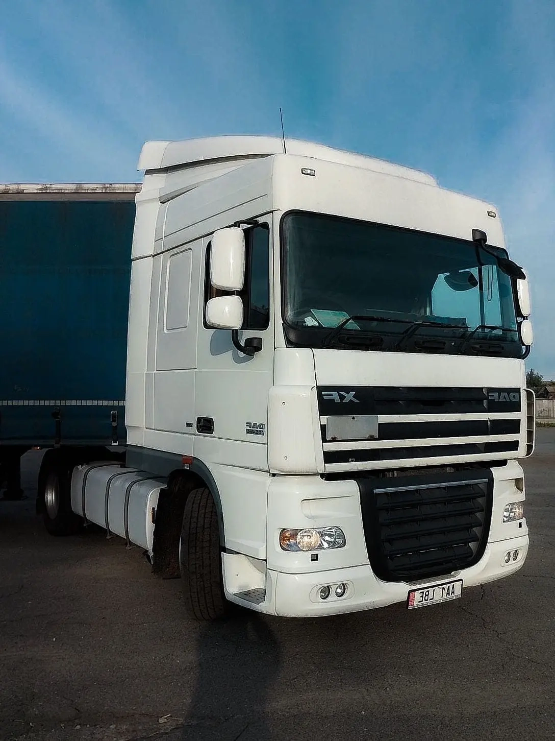 DAF XF 105 460 image 1