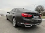 BMW 730i image 4