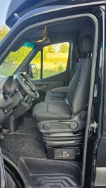 Mercedes-Benz Sprinter image 17