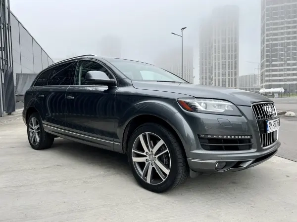 Audi Audi Q7 image 1