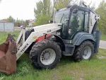 Terex TLB 990 image 2