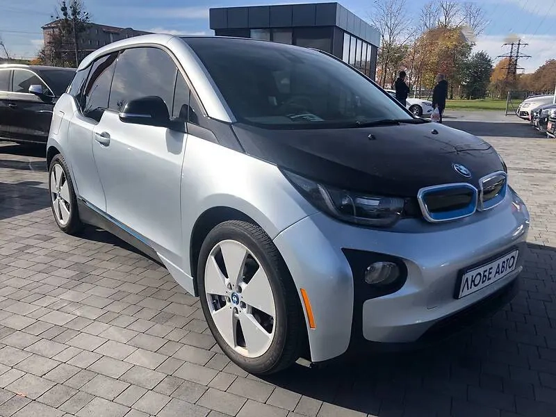 BMW i3 image 1