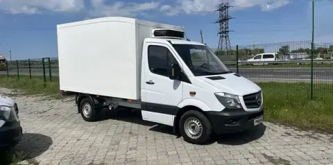 Mercedes-Benz Sprinter (2023-11-27T00:00:00.000Z)