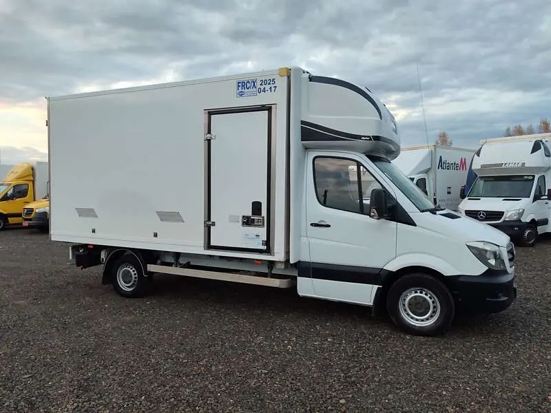 Mercedes-Benz Sprinter image 1